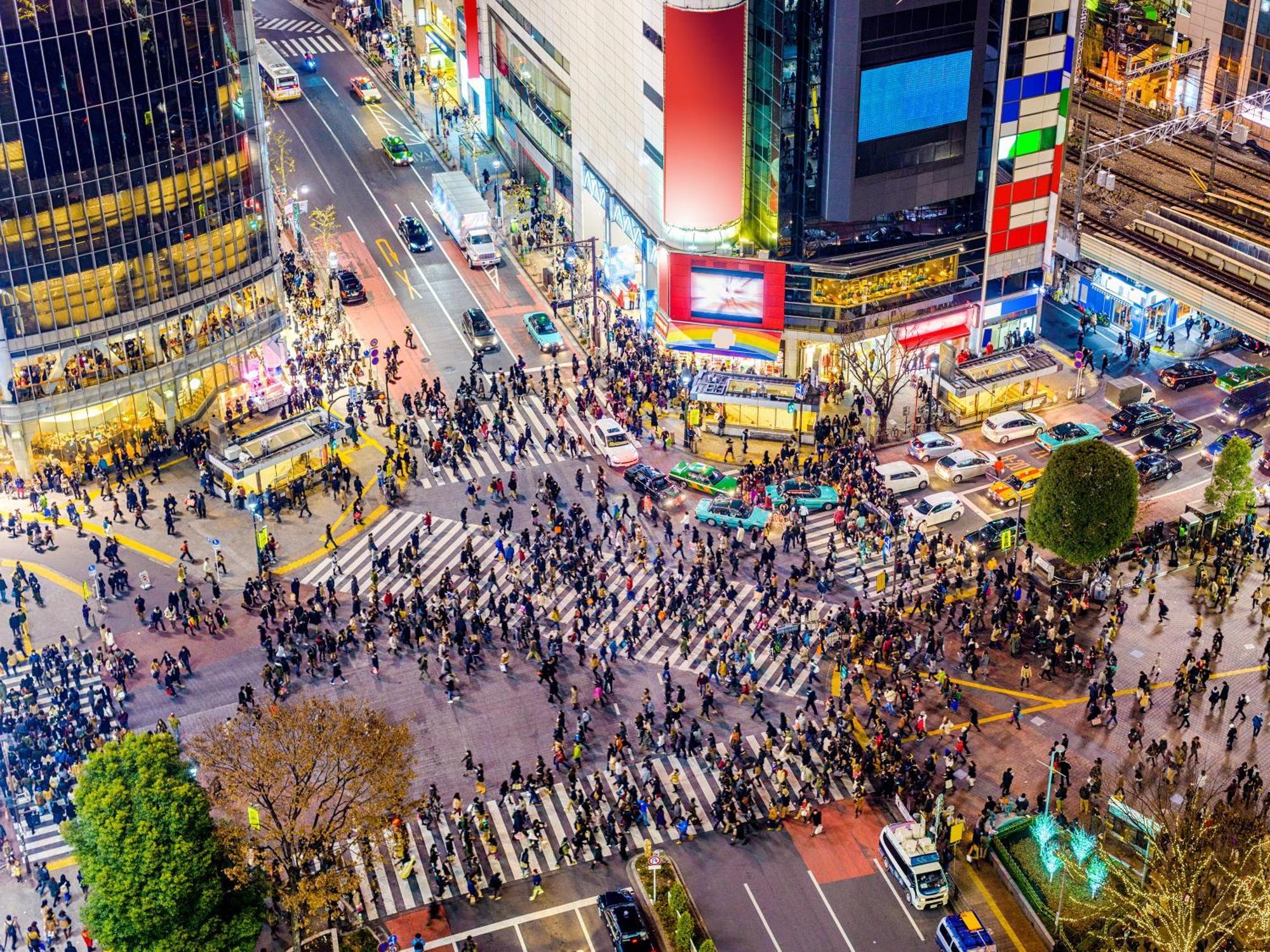 Apa Hotel Shibuya Dogenzakaue Tokyo Bagian luar foto
