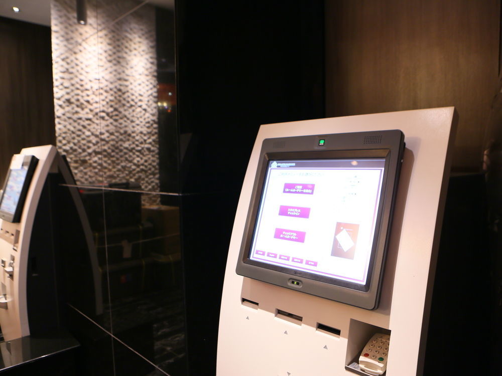Apa Hotel Shibuya Dogenzakaue Tokyo Bagian luar foto